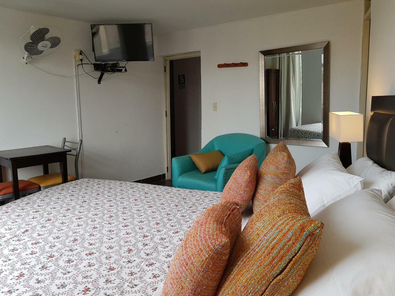 Hotel Ollanta Ica Exteriör bild